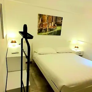 Castello Ground Floor Appartamento